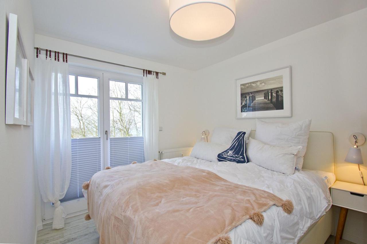 Moderne Ferienwohnung Mit Balkon, Meerblick - Ferienresidenz Zwei Boddenfewo 1-3 Lietzow Exteriér fotografie